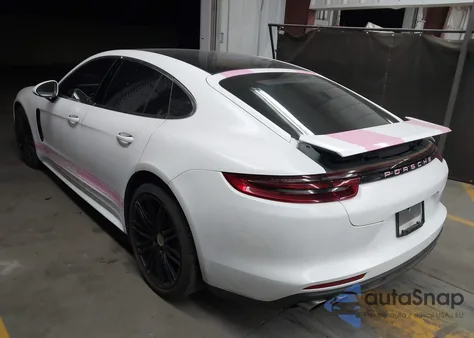 2017 Porsche Panamera 4S z USA, uszkodzony, nr VIN WP0AB2A7XHL123448